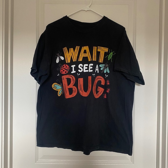 🐞CUTE NOVELTY TEE! 🐛UNISEX XL BLACK T-SHIRT 🖤 - Picture 2 of 6